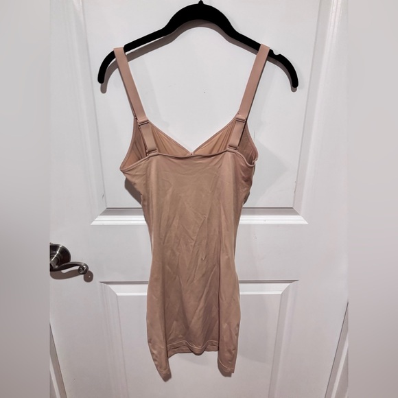 SPANX Beige Shapewer - Picture 2 of 4